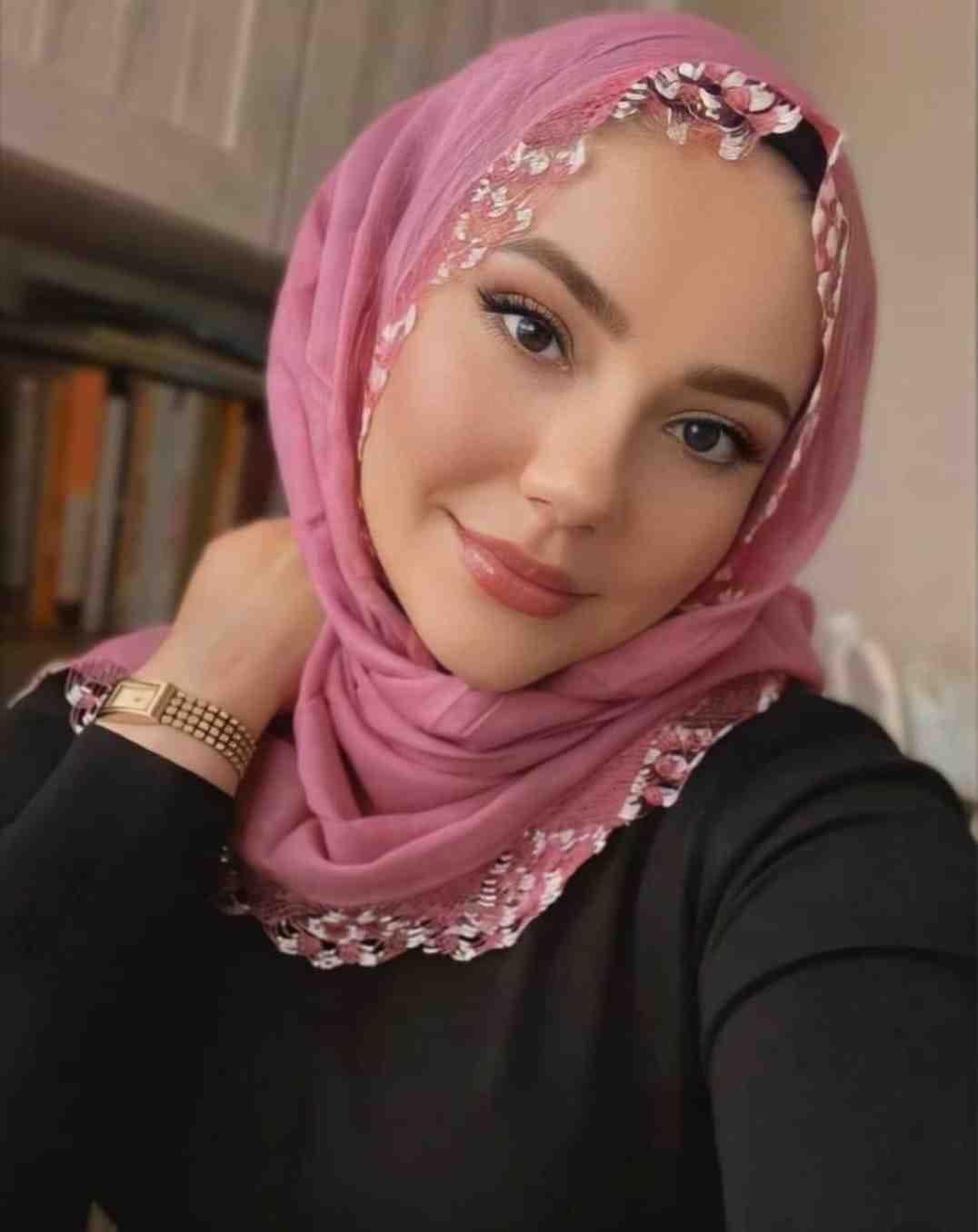 Dedekorkut Garaj Escort Bayan Aline