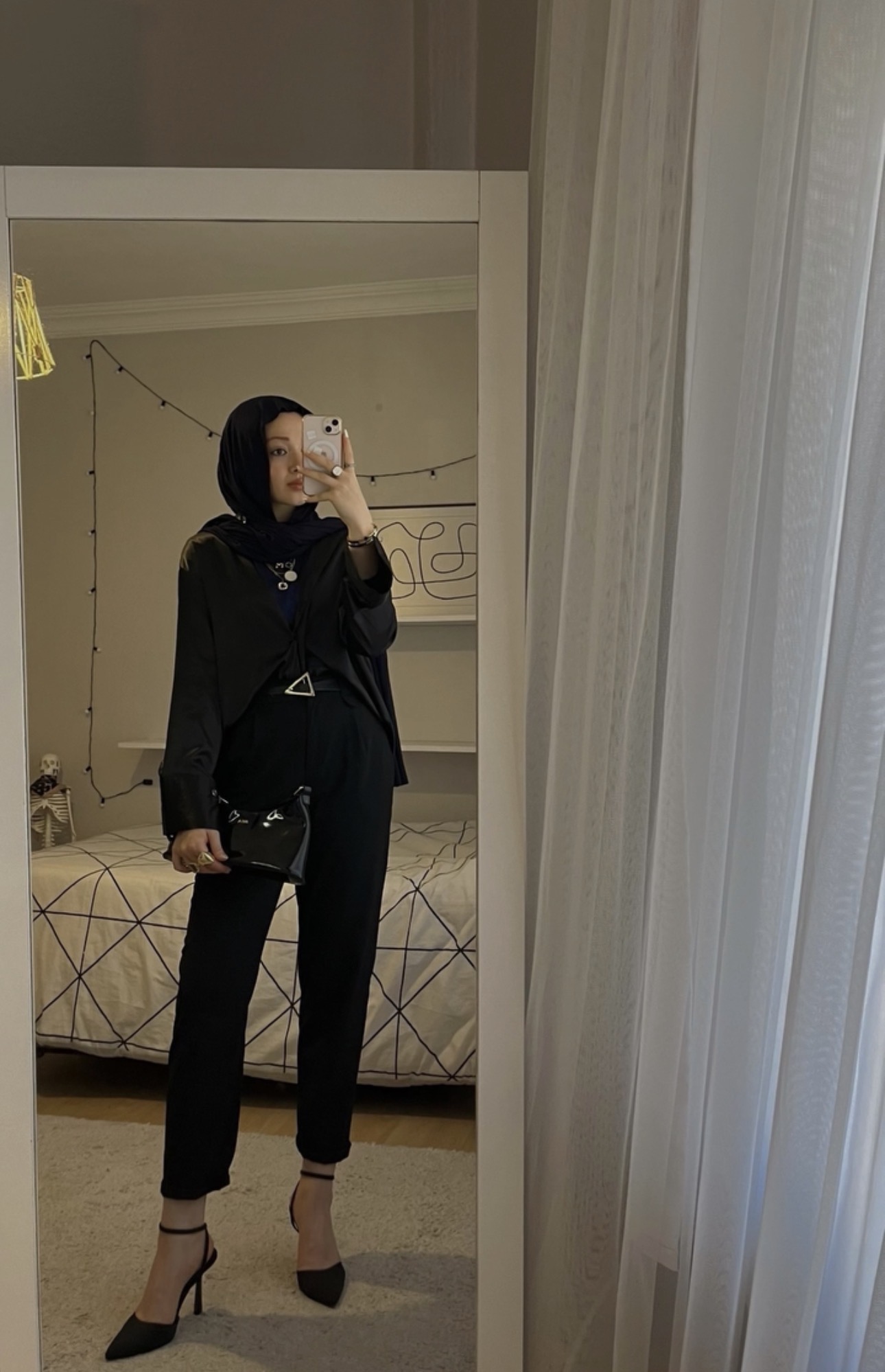 Sevimli Aşkı Hayatımda Hissetmek Bayan Escort Deryan